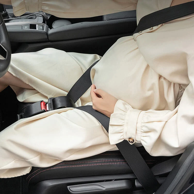 Pregnant lady's seat belts - Image 4